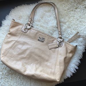 +Coach Cream Leather Purse